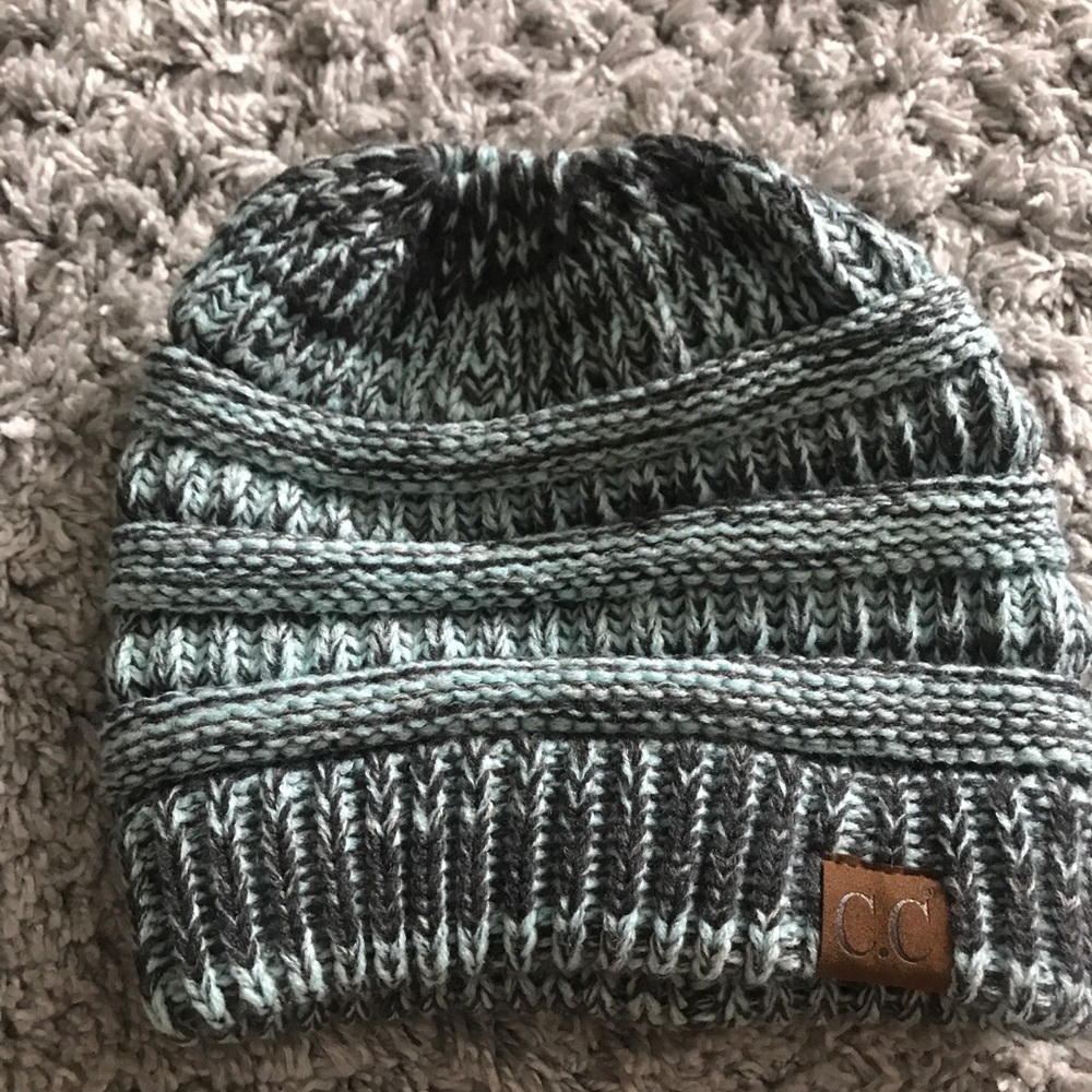 CC bun hat